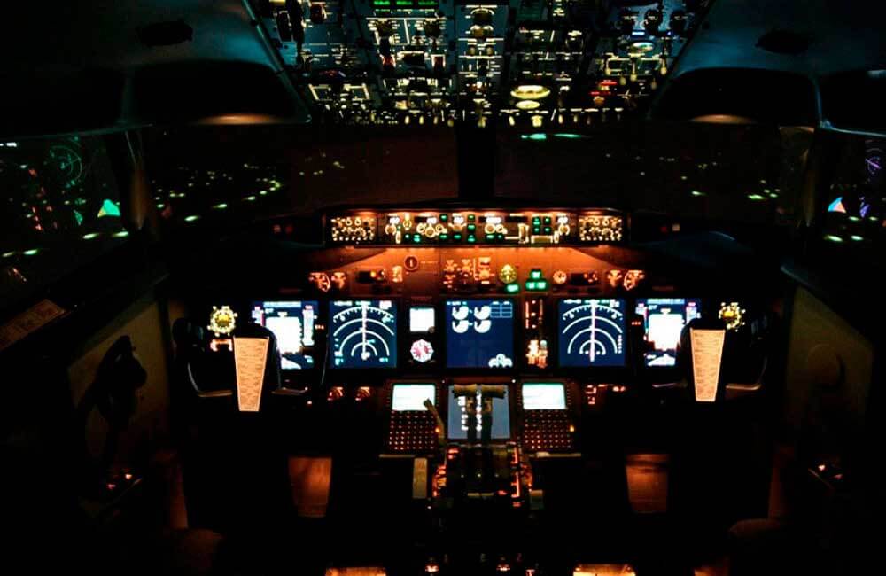 Presente criativo para homem piloto - Piloto de avião por um dia - Original Experience