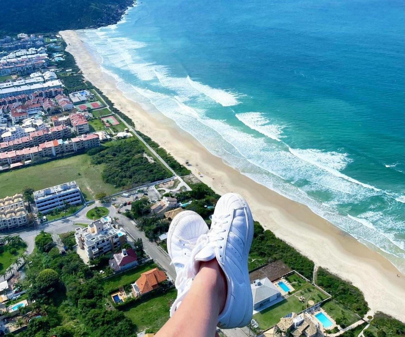 Voo de parapente em Florianópolis! Emoção, adrenalina e muitas vistas lindas da altura! - Image 2