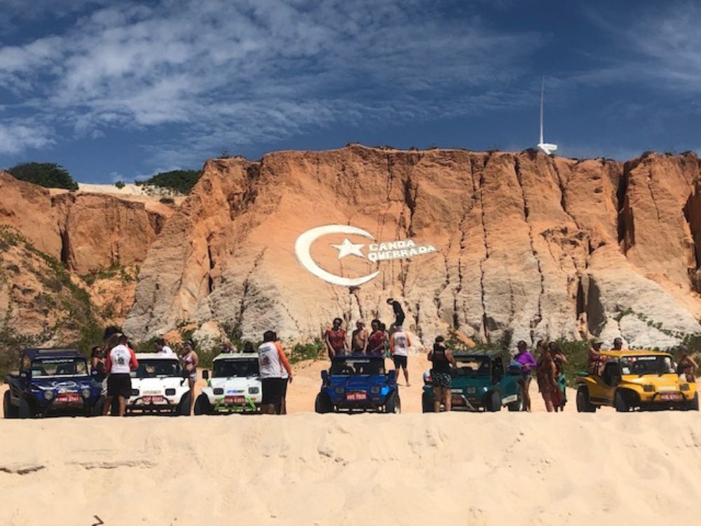 Canoa Quebrada + Refúgio Dourado com passeio de buggy - Image 4