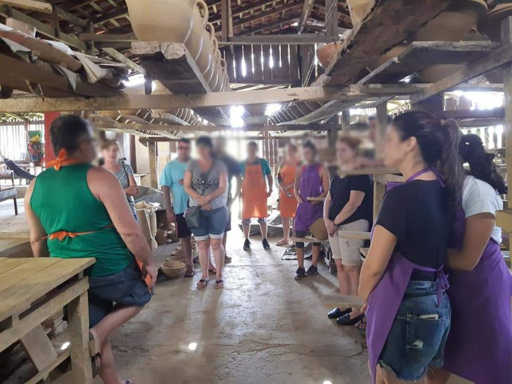 Conheça Paracuri, o pólo das olarias e cerâmicas marajoaras e tapajônicas