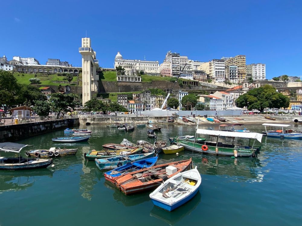 Explore Salvador em um tour essencial pelos principais pontos turísticos da cidade