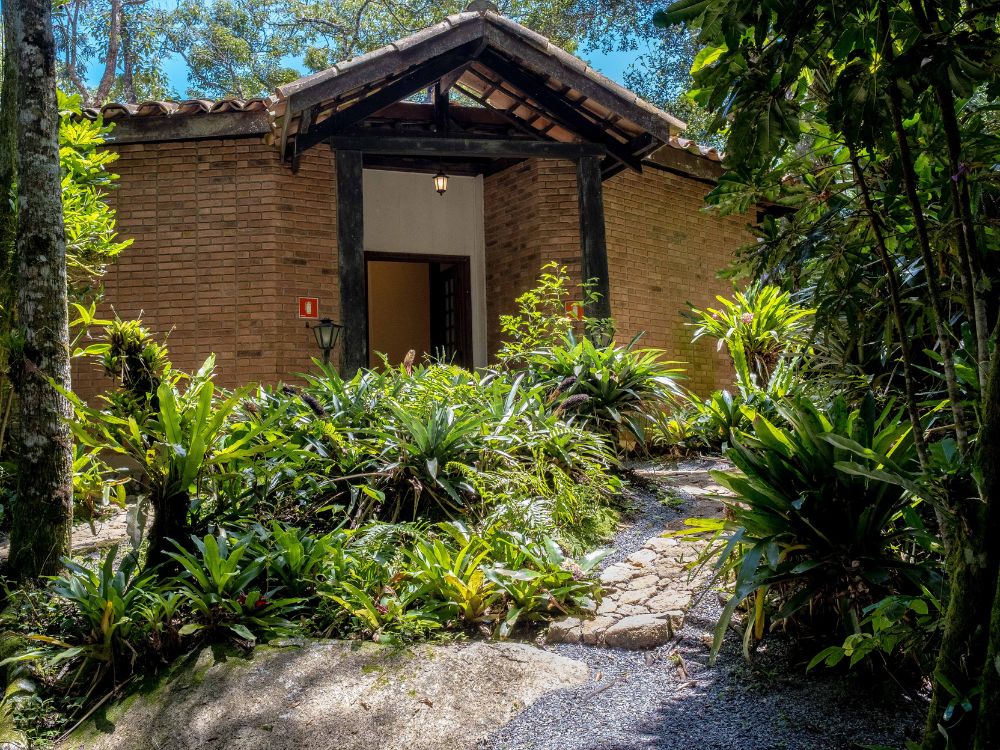 Honeymoon relax! Desconectando da correria com seu amor, imerso no paraíso de Piedade e em meio a Mata Atlântica paulista! - Image 2