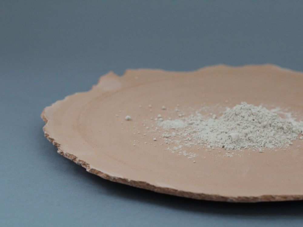 Exploração sensorial e cuidados faciais naturais uma jornada de bem-estar para a pele - Image 2