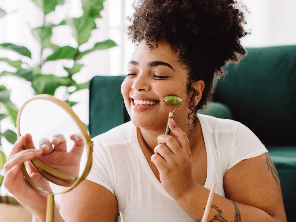 Exploração sensorial e cuidados faciais naturais uma jornada de bem-estar para a pele