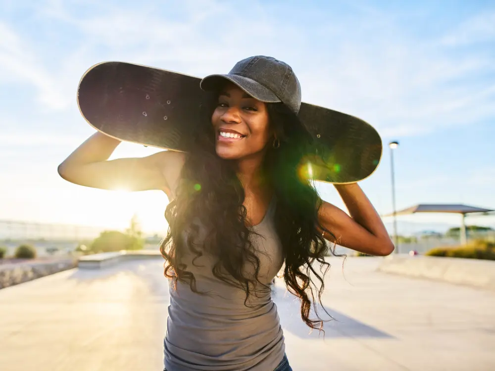 Adrenalina não tem idade! Um dia divertido com aula de Skate em pista com instrutor.