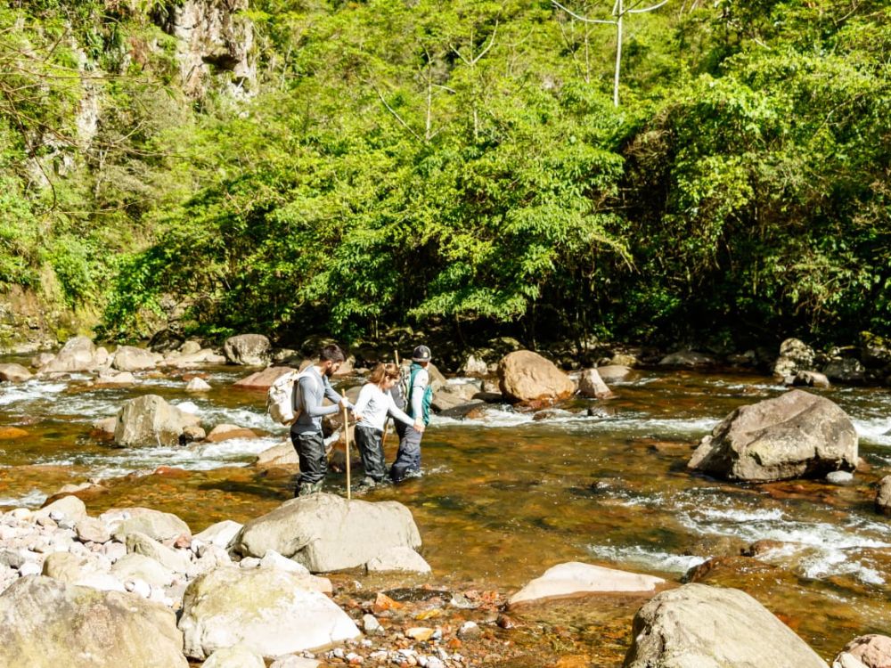 Maravilhas Naturais entre paredes de pedra: trekking na Trilha do Rio do Boi - Image 2