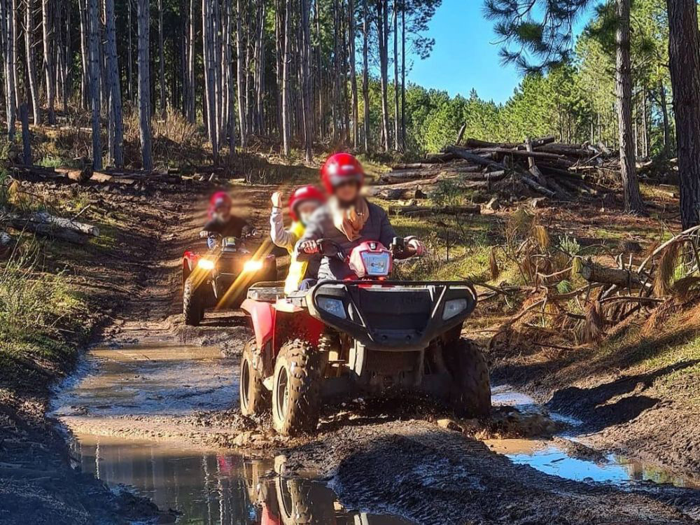 Aventura em dose dupla: passeio de Quadriciclo ao pôr do sol para casais - Image 4