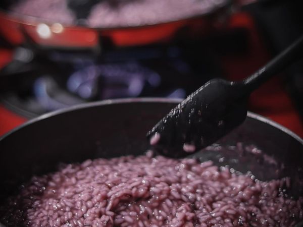 Risotos salgados e doces: imersão mãos na massa com chef especialista na arte italiana do risoto perfeito! - Image 3