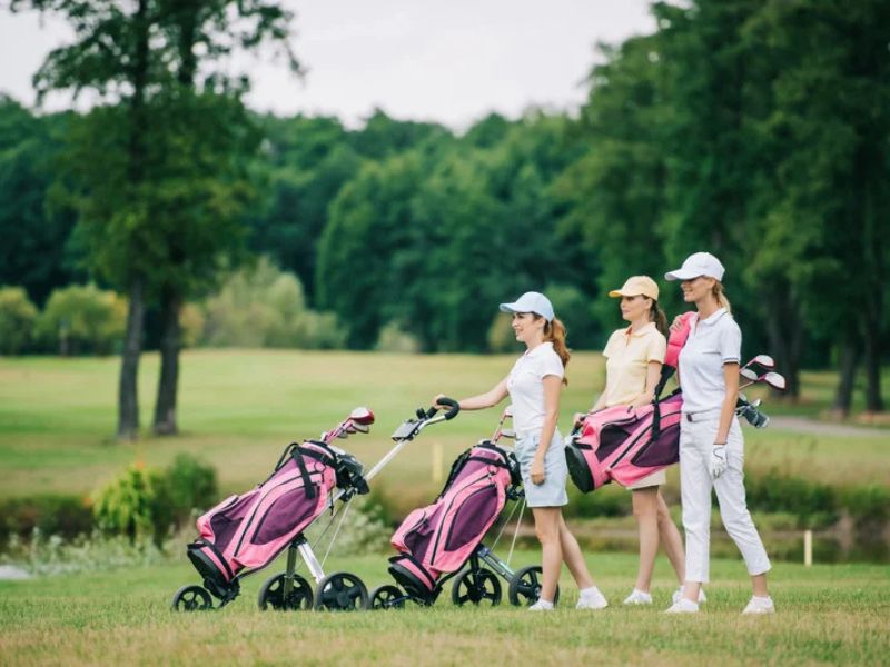 Aula de Golfe Exclusiva para Mulheres - Image 2